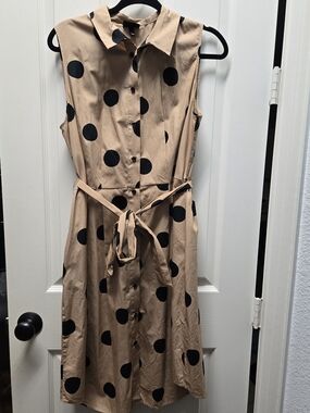 Who What Wear Tan Sleeveless Polka Dot Midi Shirt Dress